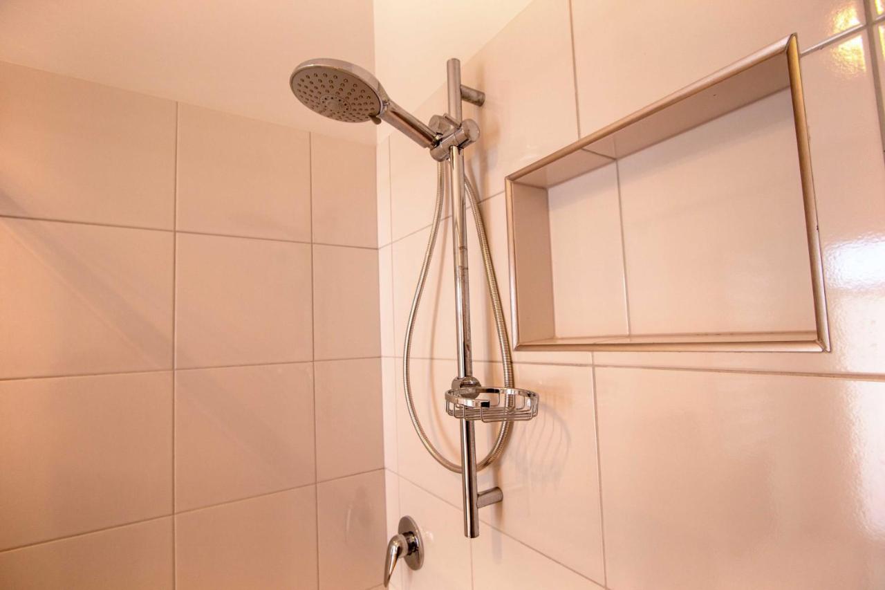 Coorong Island Retreat - Farm Stay At Pet Friendly Property Meningie Zewnętrze zdjęcie