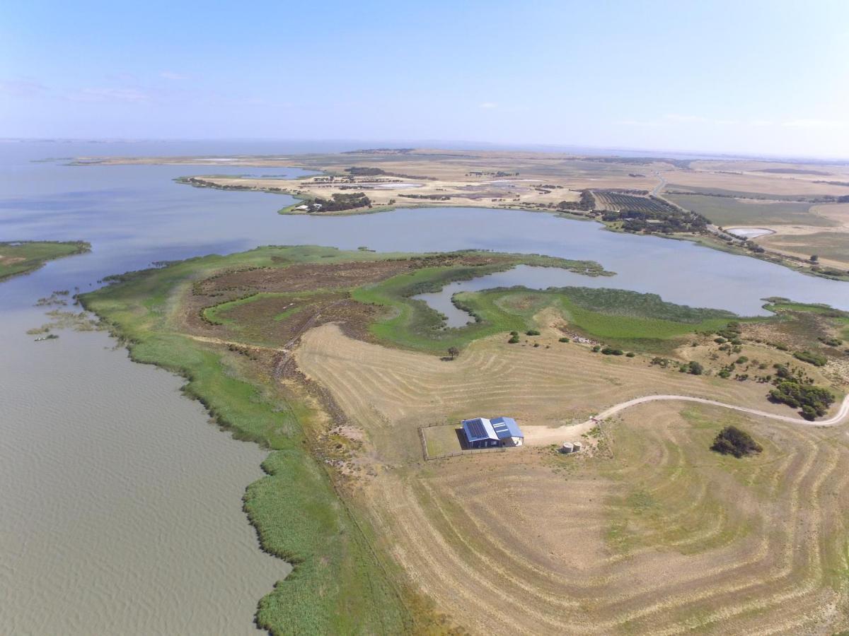 Coorong Island Retreat - Farm Stay At Pet Friendly Property Meningie Zewnętrze zdjęcie