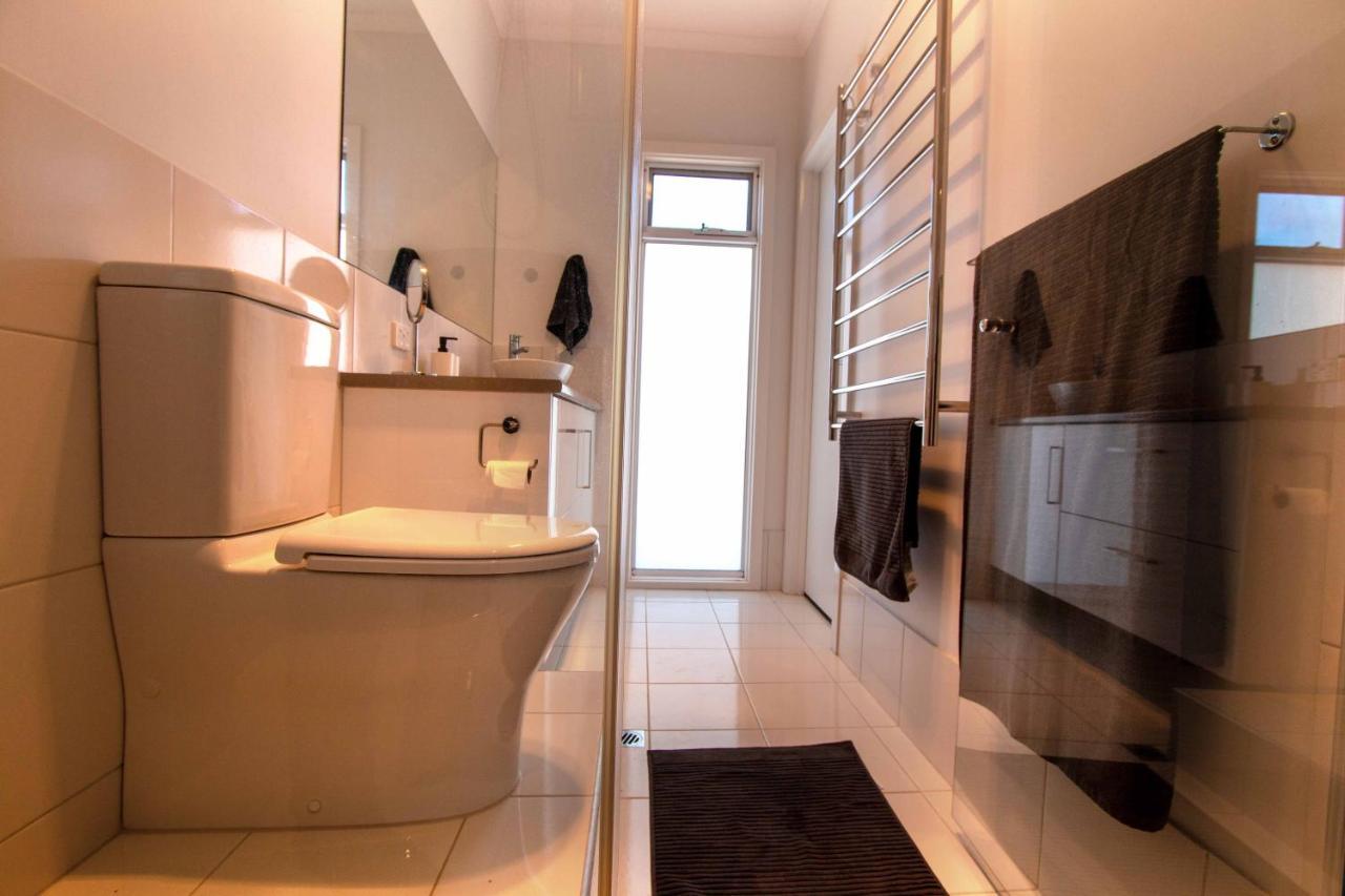 Coorong Island Retreat - Farm Stay At Pet Friendly Property Meningie Zewnętrze zdjęcie